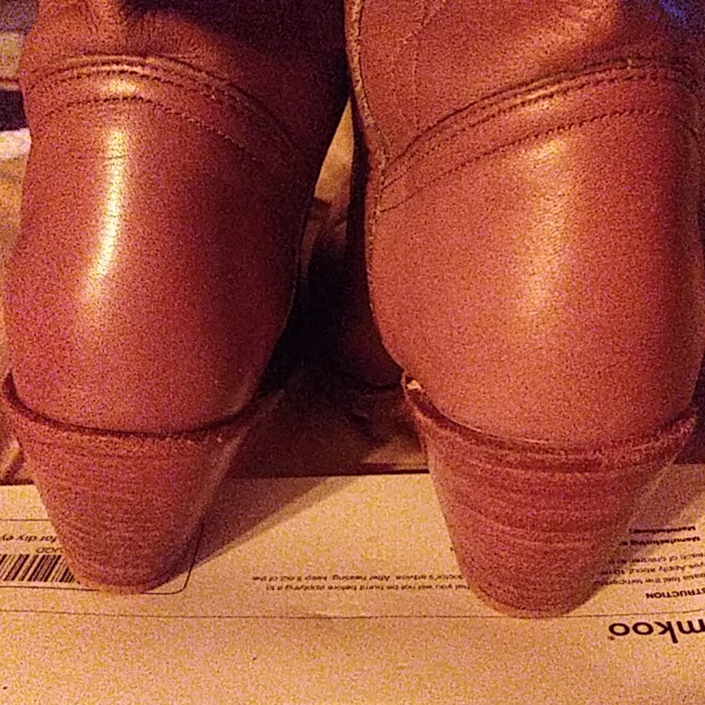 Boots - Picture 2 of 8